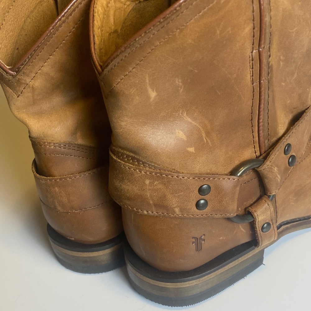 Women’s Frye leather boots Wyatt harness short boot Size 11 - Picture 11 of 11